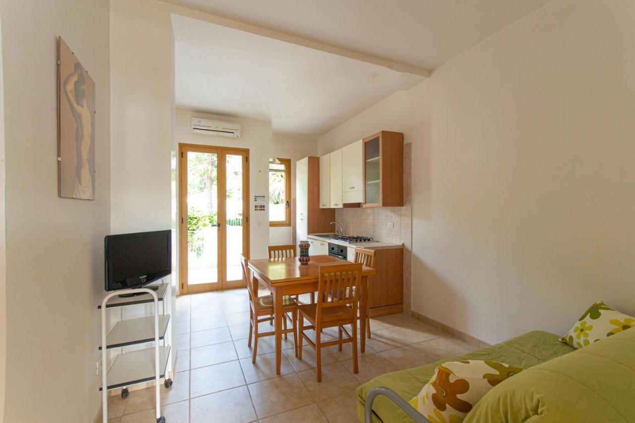 Residence Le Due Sorelle Torre dell'Orso Exterior foto
